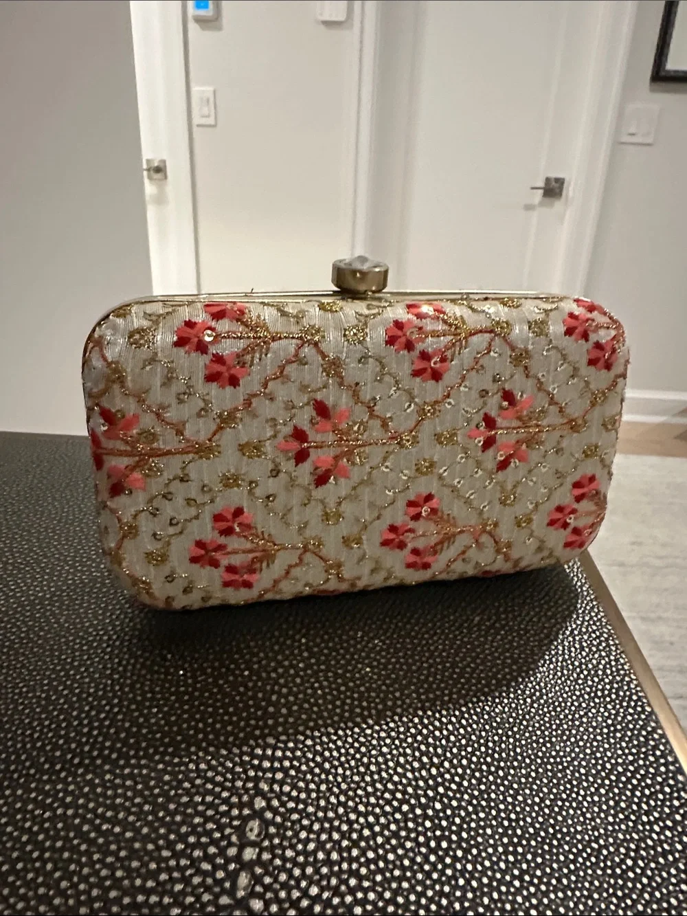 Embroidered Floral White and Gold Evening Clutch